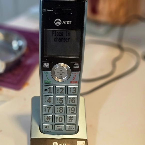 At and T Smart Block LandLine with 3 Ext - Picture 7 of 7